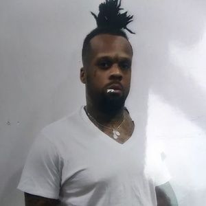 Meet your Posher, Corey